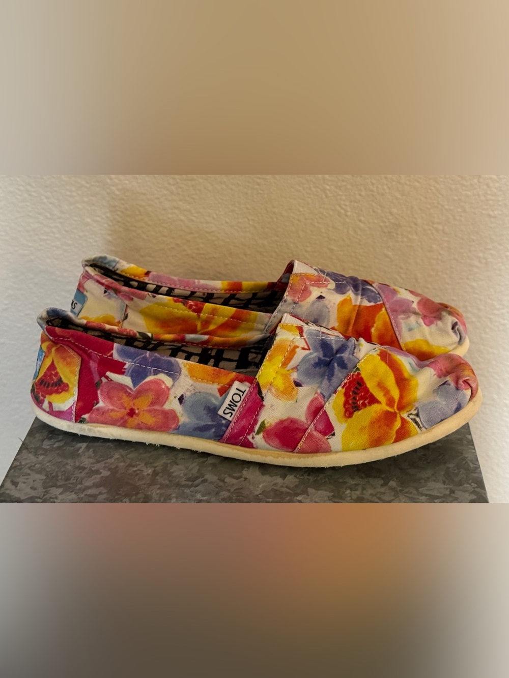 TOMS Women’s Floral Canvas Slip-On Shoes in Multicolor, Size 7.5